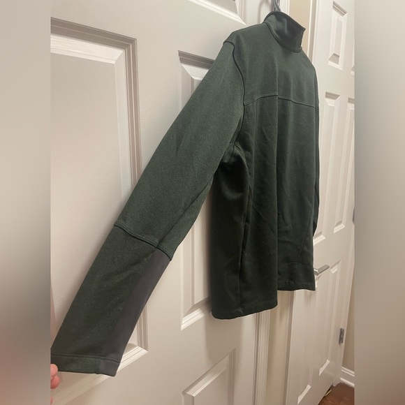 The North Face 3/4 zip pullover - Picture 3 of 7